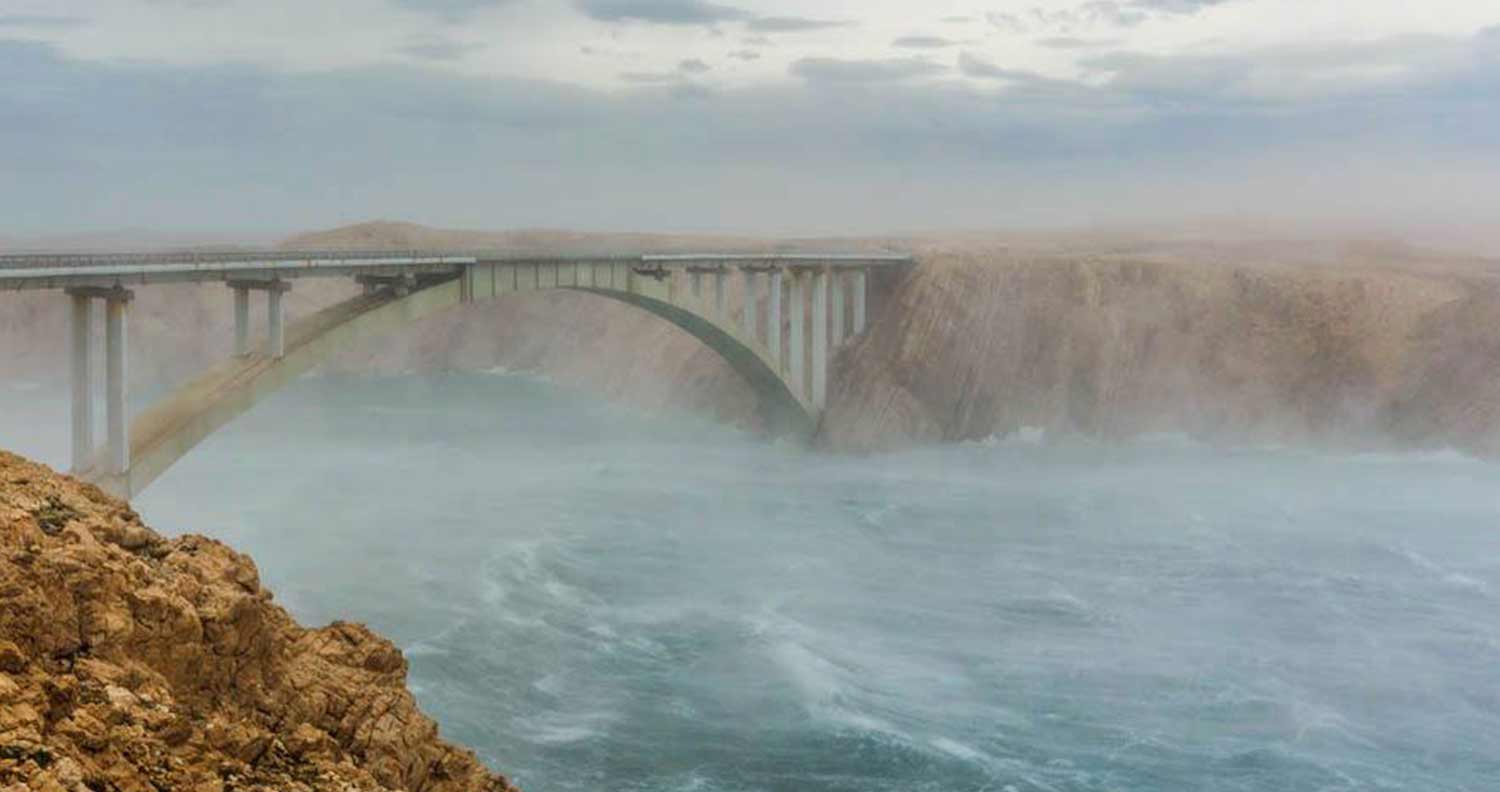 Pag Bridge in storm