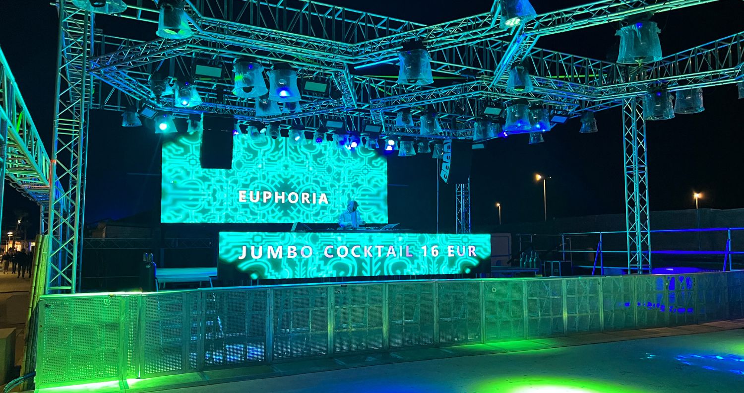 Euphoriac beach club zrce