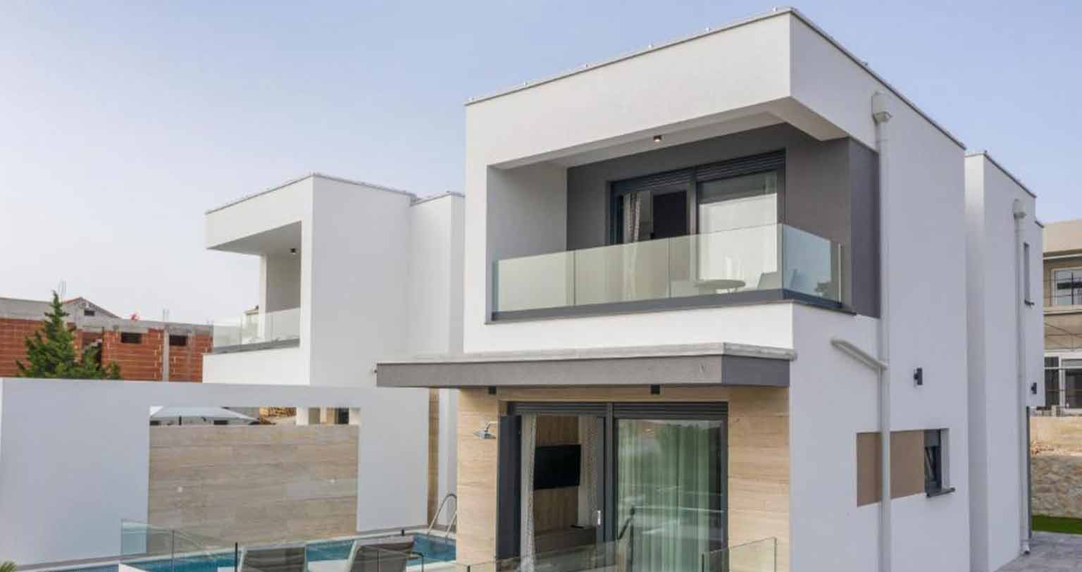 Luxury-Villas-Joy