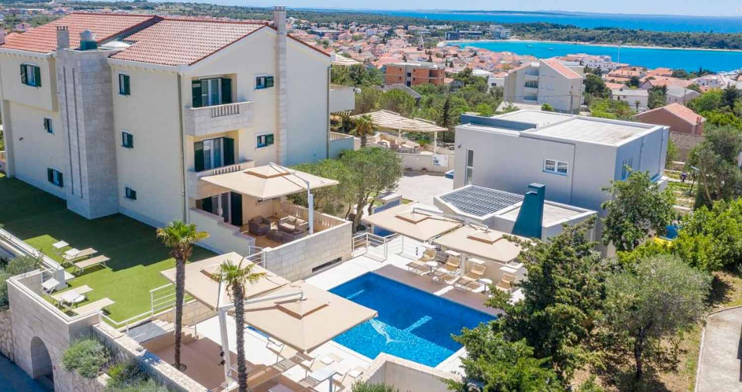 luxury apartments in novalja