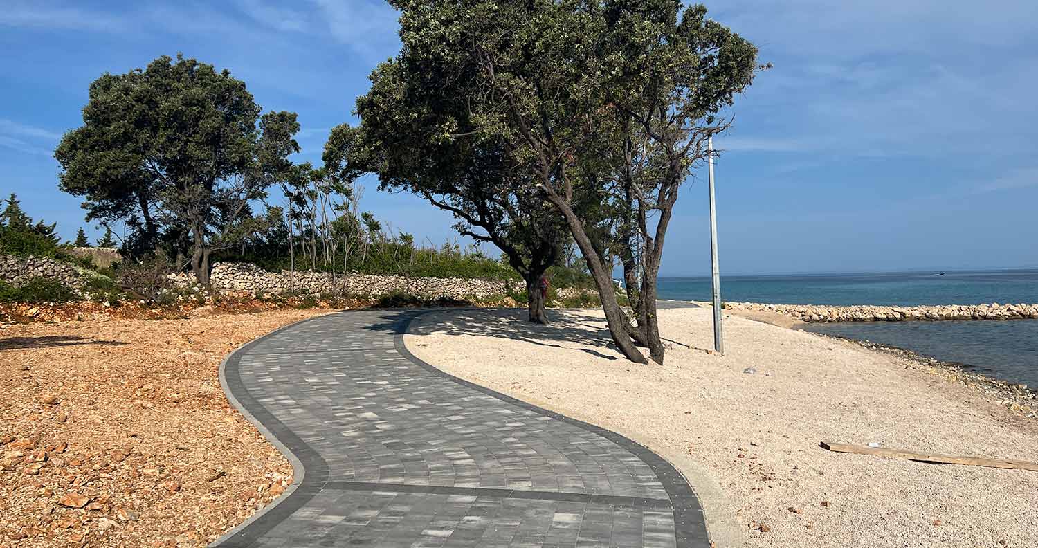 Bike trails on pag island