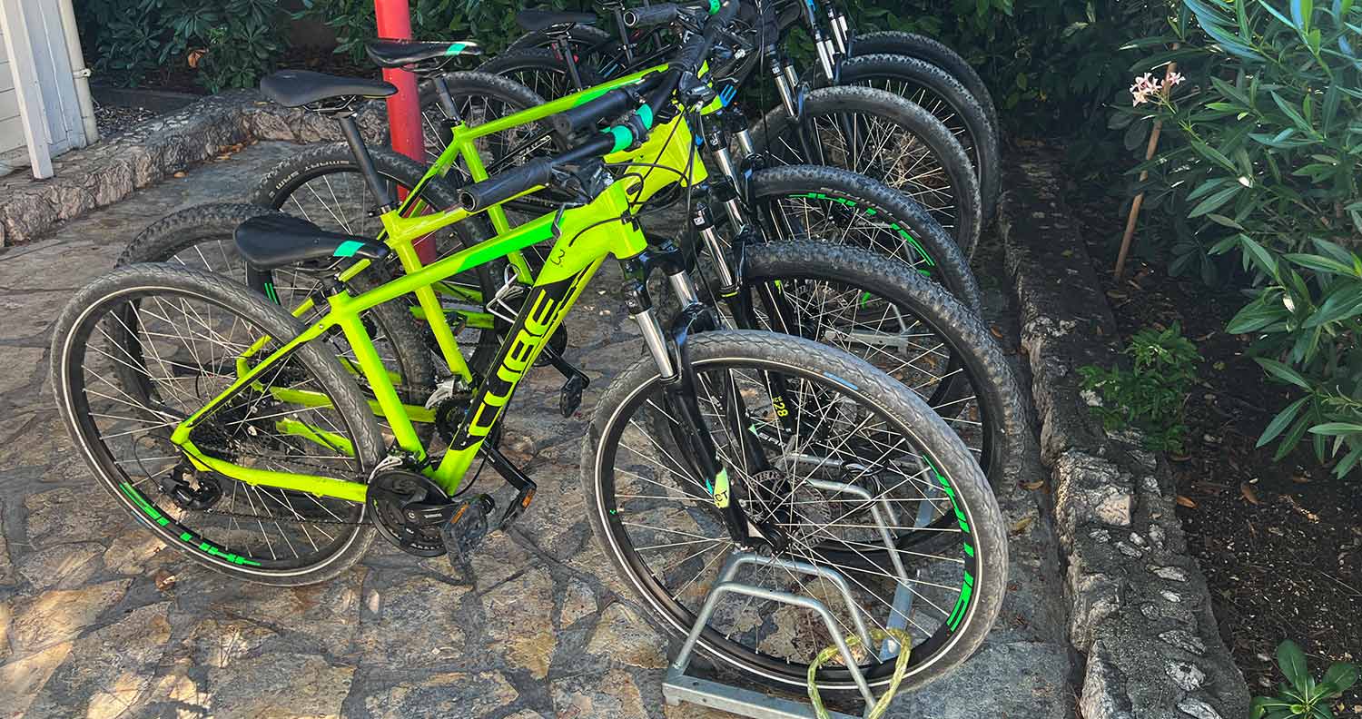 cycling on pag island